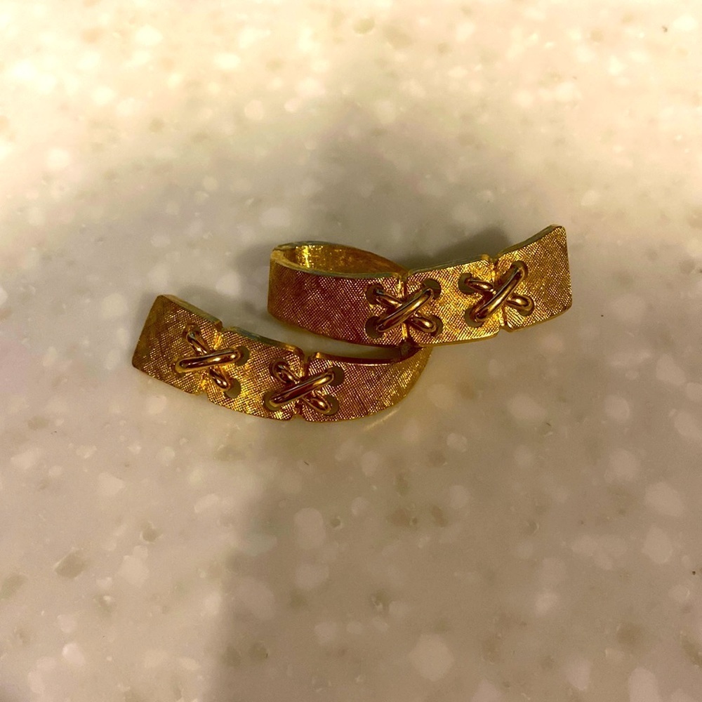 Monet Vintage Brooch